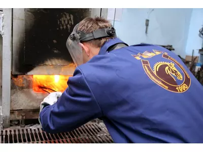 kucie na gorąco.jpg